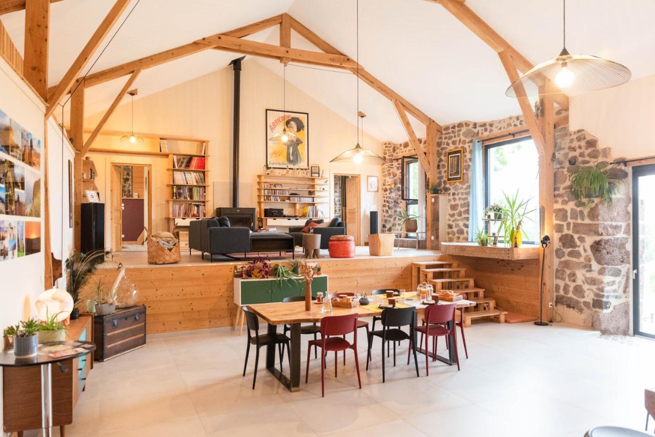 Les Balcons De La Terrasse Bed & Breakfast Arsac-en-Velay ภายนอก รูปภาพ