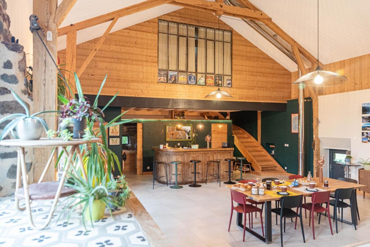 Les Balcons De La Terrasse Bed & Breakfast Arsac-en-Velay ภายนอก รูปภาพ